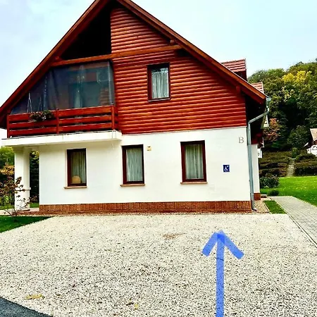 Appartamento Luxus Lakas Az Erdei Villaparkban Zalacsány